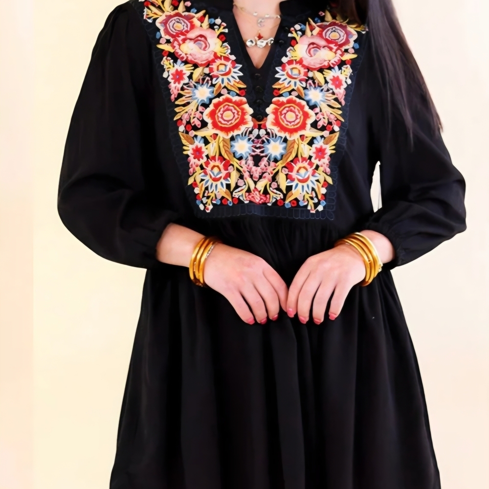 Savanna Jane Black Dress with Multicolor Floral Design Small 1426